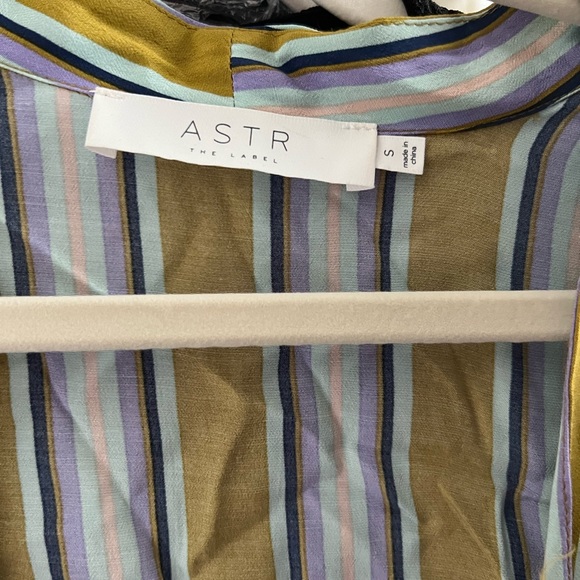 ASTR the label Quin striped bodysuit - Picture 2 of 2